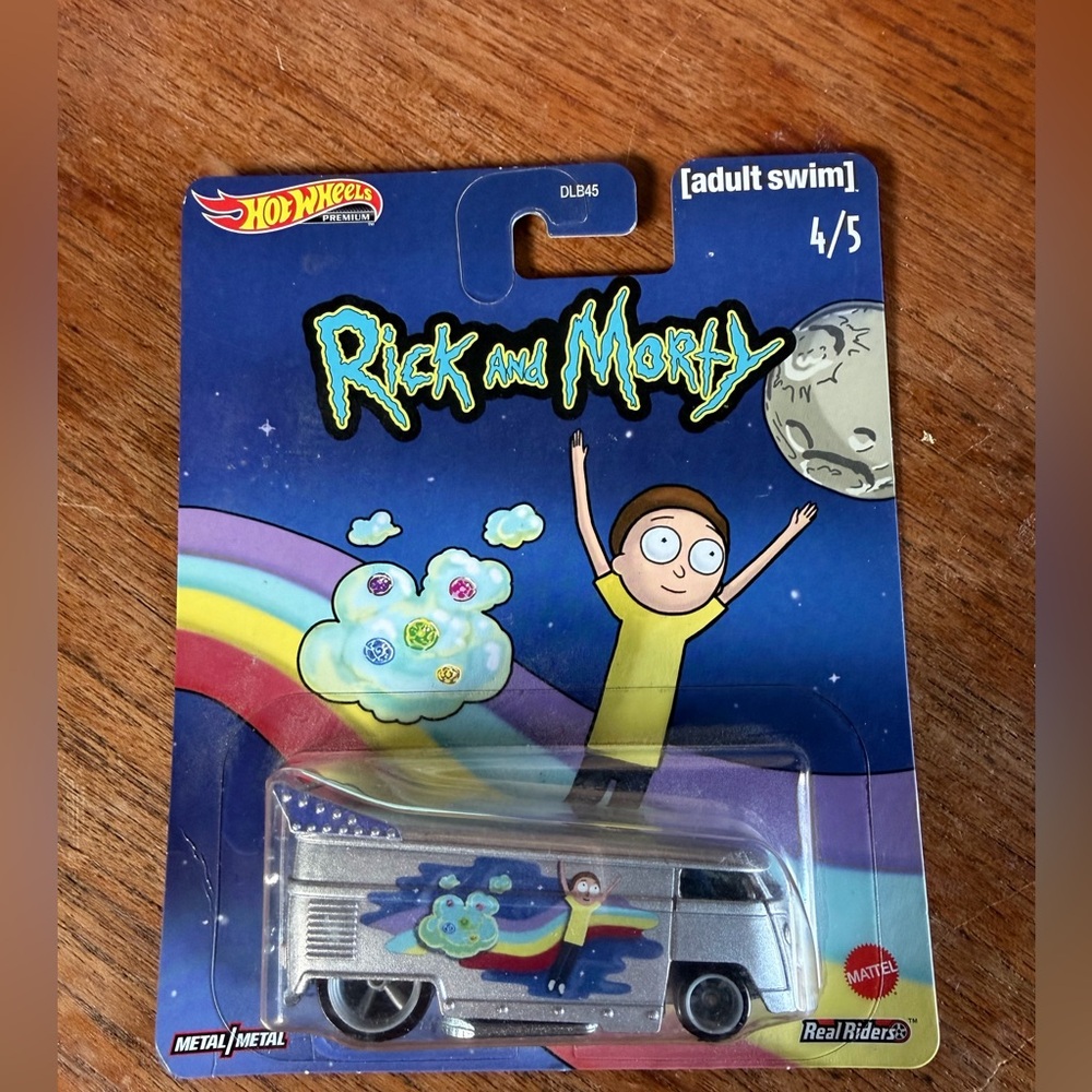 2020 Hot Wheels 'RICK and MORTY' VOLKSWAGEN DRAG BUS - NEW